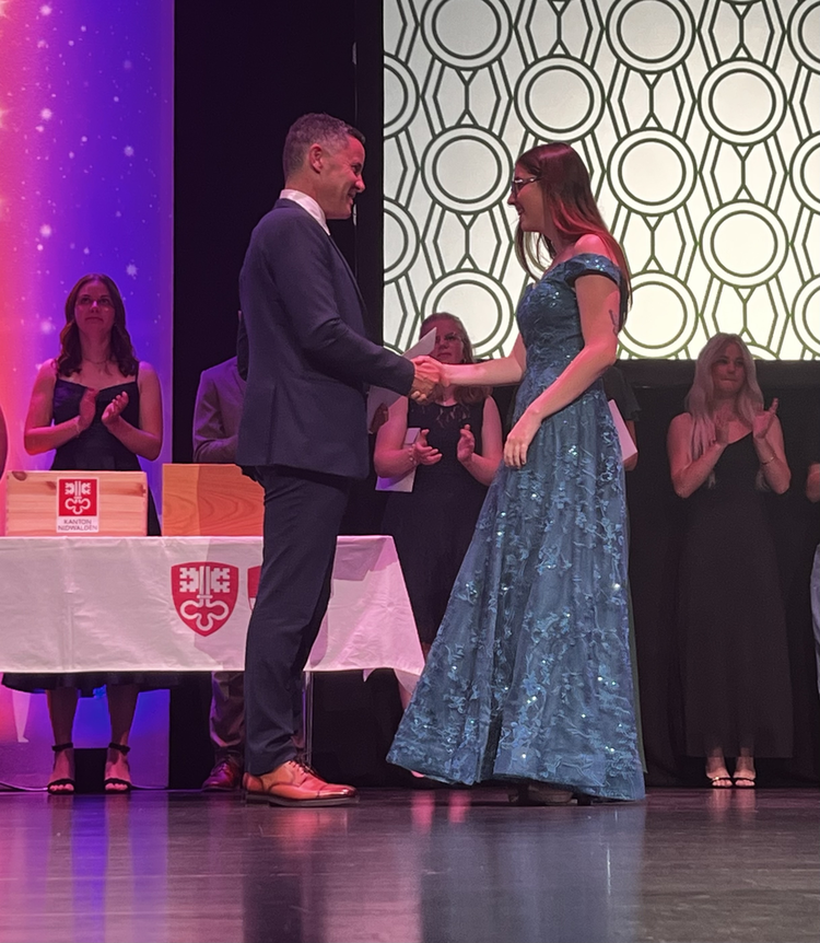 Herzliche Gratulation Gabriela