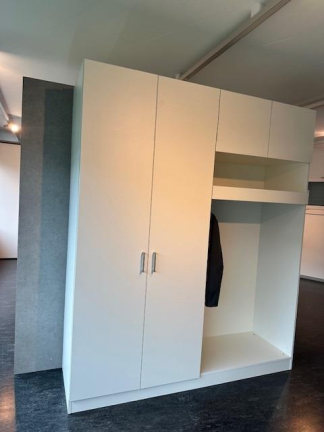 Garderobe Kunstharz