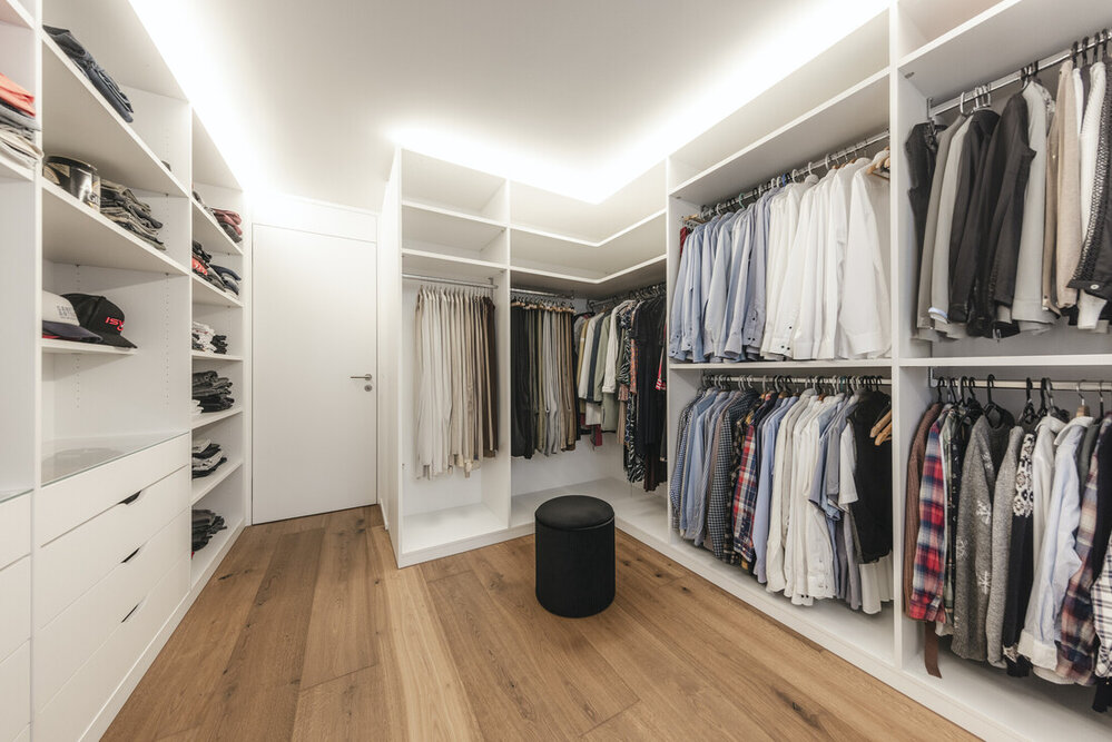 Dressing impressions