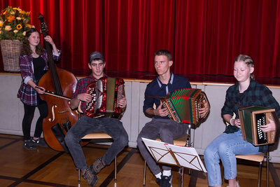 Breisacher Foundation honors successful apprenticeship graduates