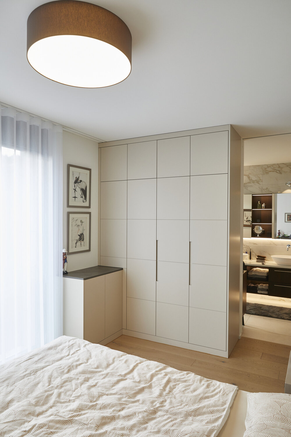 Double door cupboard