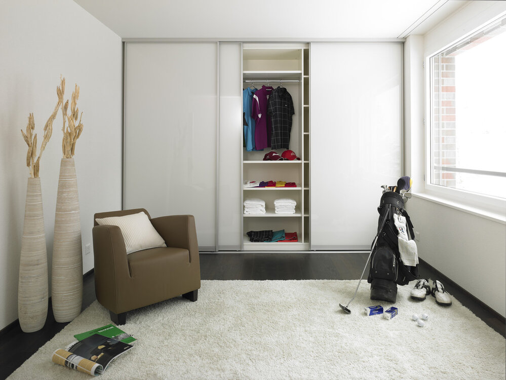 Sliding door cupboard